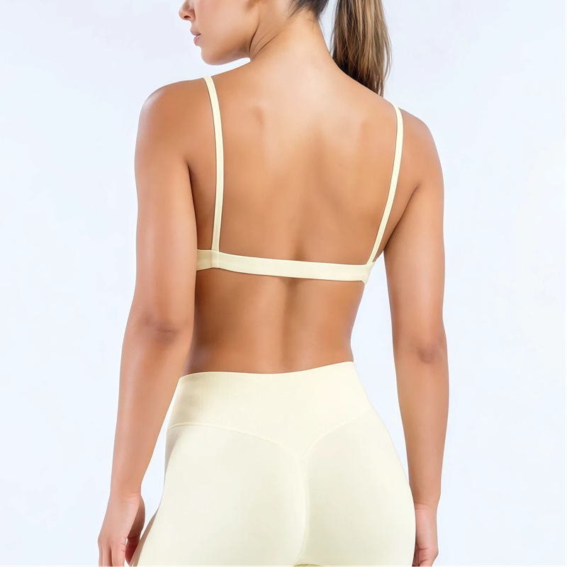 HISTELLO Impact Scoop Neck Bra - đánh giá và giá Yoga Fitness Training